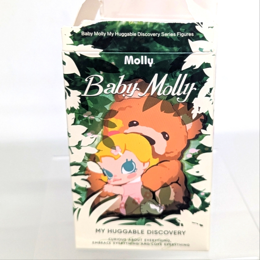 Baby Molly My Huggable Discovery blind box figure secret blindbox
